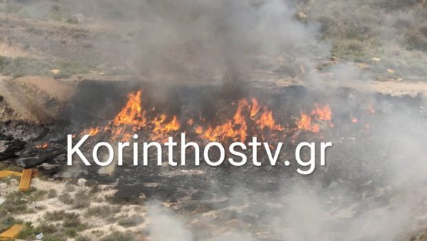 Φωτιά πίσω από το Πεδίο Βολής στην Κόρινθο