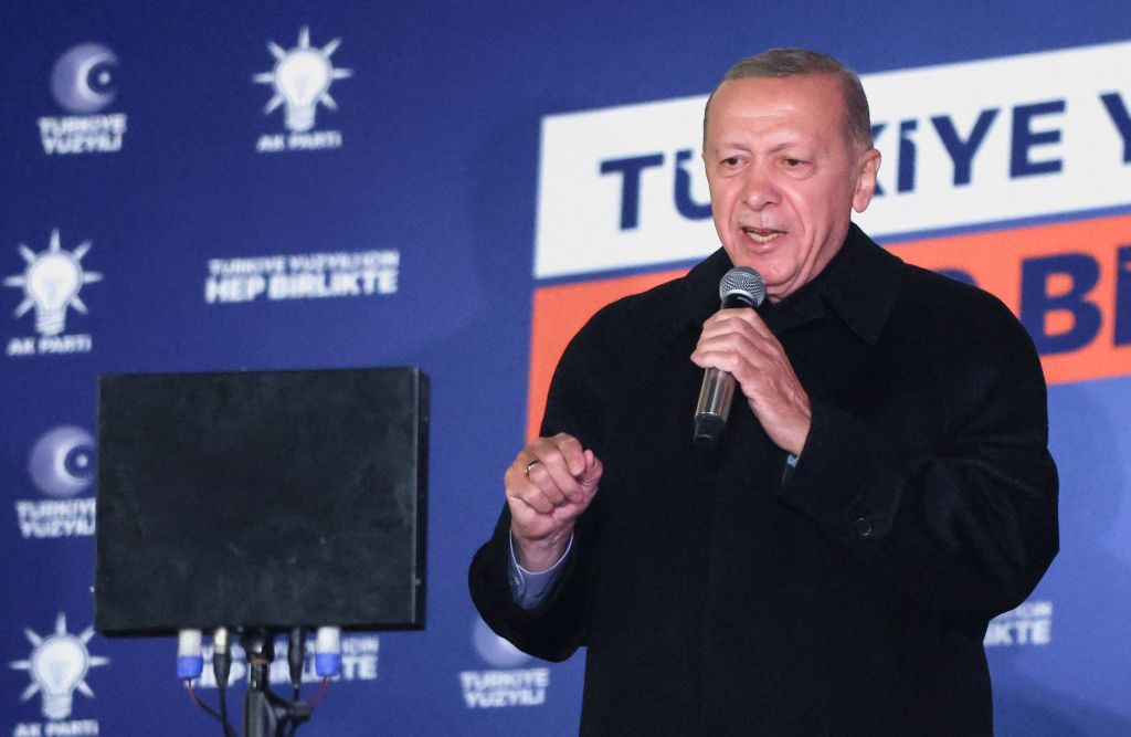 Εκλογές στην Τουρκία: Σαρώνει νέο τραγούδι - ύμνος στον Ερντογάν | tanea.gr