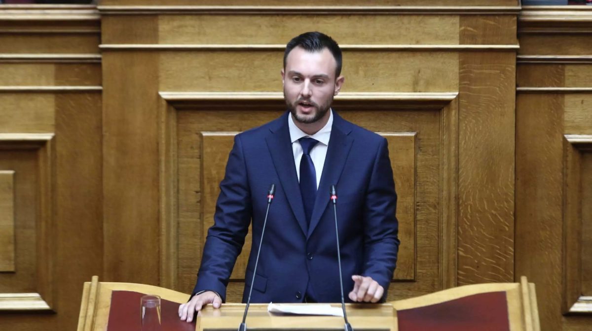 Ανεξαρτητοποιήθηκε ο Κωνσταντίνος Φλώρος από τους Σπαρτιάτες