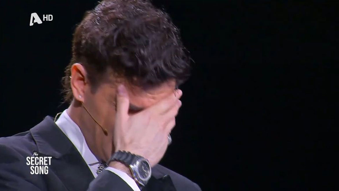 «Λύγισε» ο Νίνο με την έκπληξη στο Secret Song: «Δεν το πιστεύω, κλαίω»