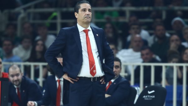 Σφαιρόπουλος: «Δίκαιη νίκη για τον Παναθηναϊκό, έπαιξε καλύτερα από εμάς»