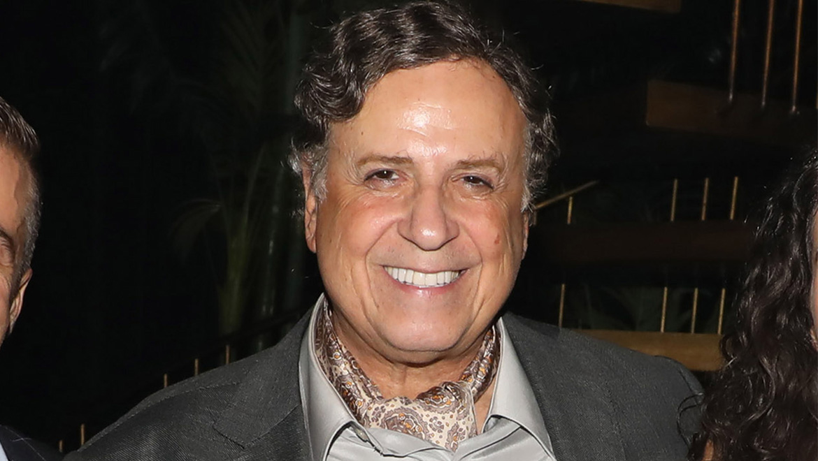 Χάρης Ρώμας για το «Κωνσταντίνου και Ελένης»: «Είχαμε δισταγμό για το αν έπρεπε να το σταματήσουμε μετά τις δύο σεζόν»