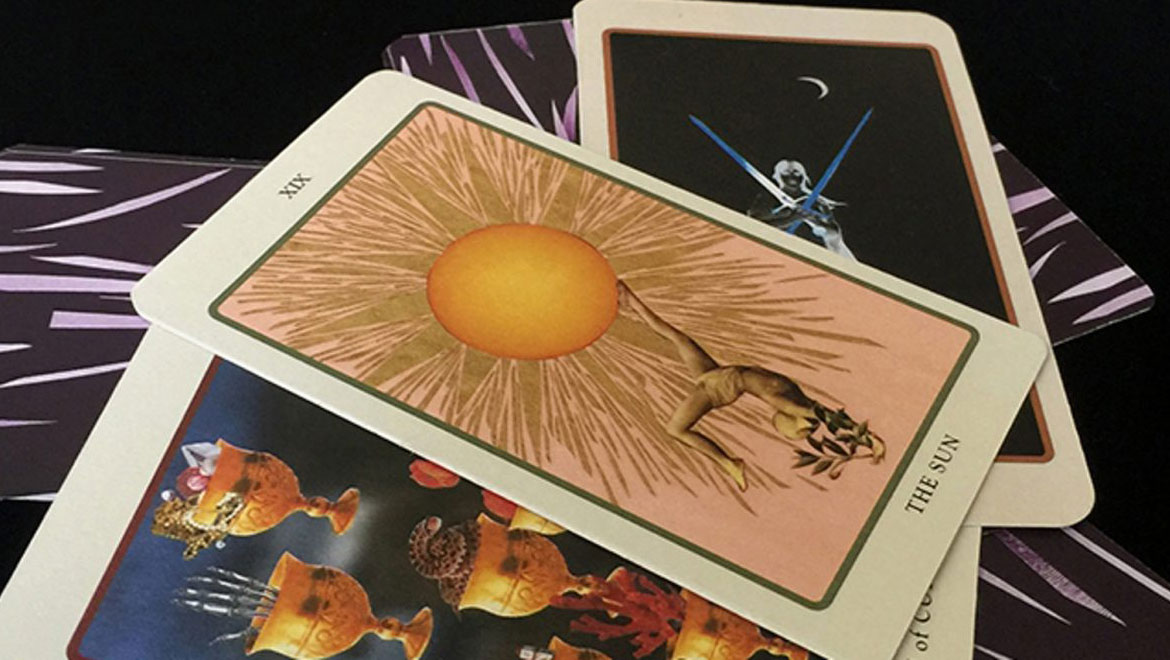Αστρολογικό Ταρώ: Προβλέψεις Ιανουαρίου 2024 για όλα τα ζώδια