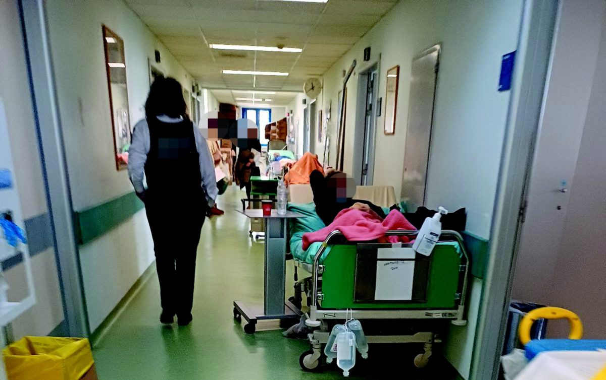 Υγεία: Στη Βουλή πάει ο ΣΥΡΙΖΑ την ντροπή με τα ράντζα στα νοσοκομεία