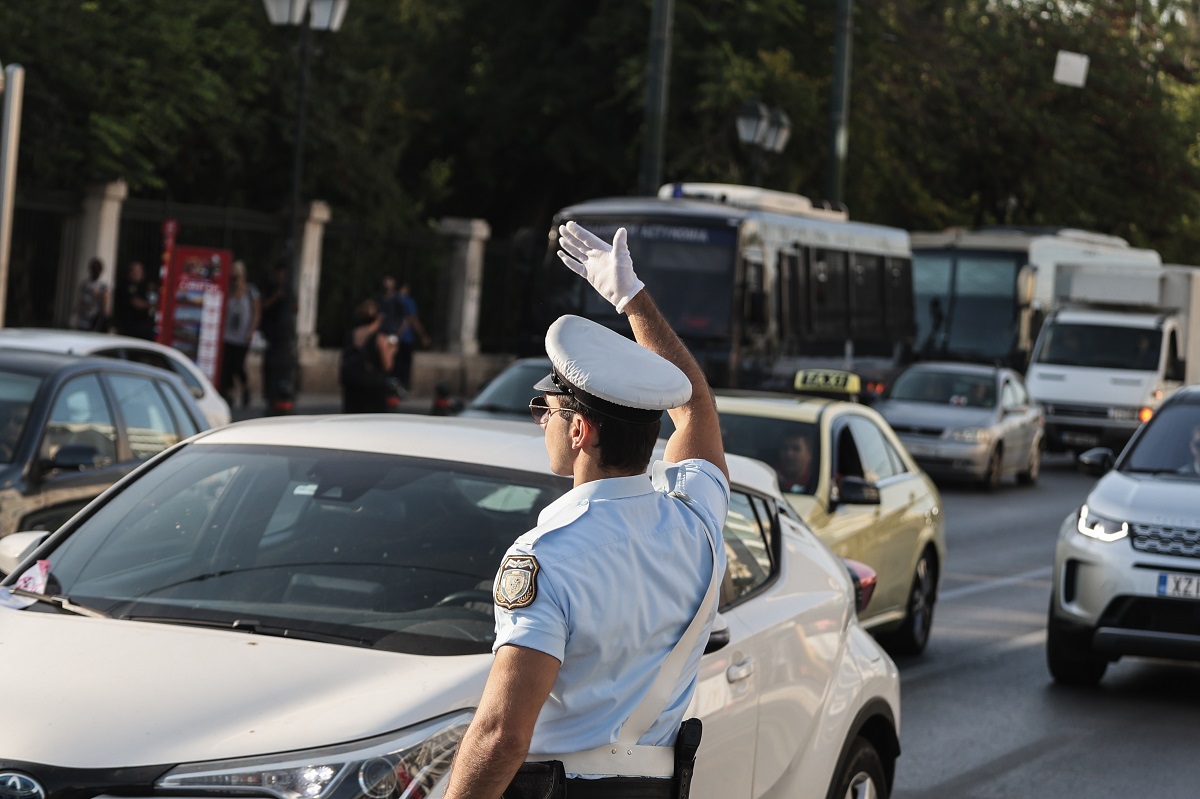Κυκλοφοριακές ρυθμίσεις την Κυριακή στο κέντρο της Αθήνας λόγω της διεξαγωγής του Ημιμαραθωνίου