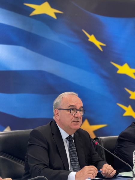 Παπαθανάσης: Αισιόδοξος για την ελληνική οικονομία – Τα χρηματοδοτικά εργαλεία και τα έργα ΣΔΙΤ