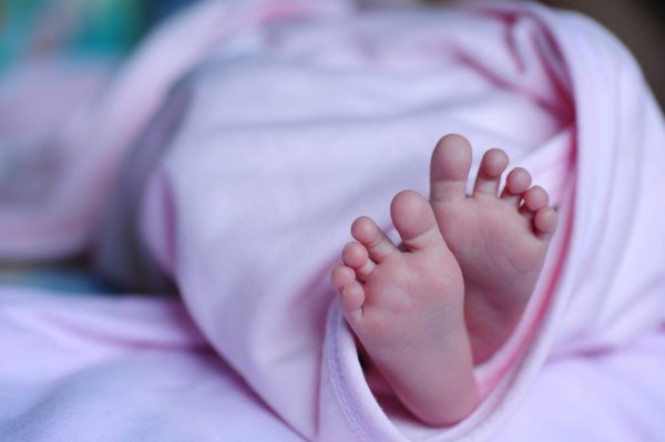 Επίδομα γένννησης: Τη Μ. Τρίτη 30 Απριλίου καταβάλλονται τα αναδρομικά σε 58.912 μητέρες