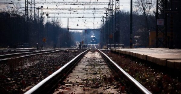 Ποινική δίωξη σε 8 στελέχη από έρευνα για τις συμβάσεις που αφορούν τη συντήρηση του τρένων και του σιδηροδρομικού δικτύου