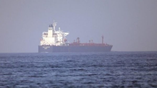 Υεμένη: Ελληνόκτητο πλοίο δέχθηκε πυραυλική επίθεση από τους Χούθι