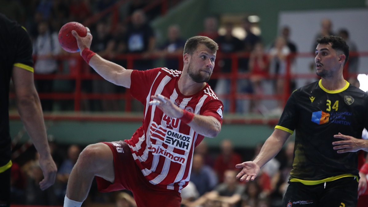 “Ερυθρόλευκο” προβάδισμα τίτλου στην Handball Premier