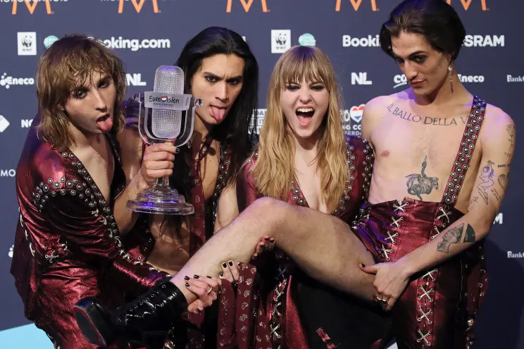 Victoria de Angelis: Η τραγική ιστορία της μπασίστριας των Maneskin