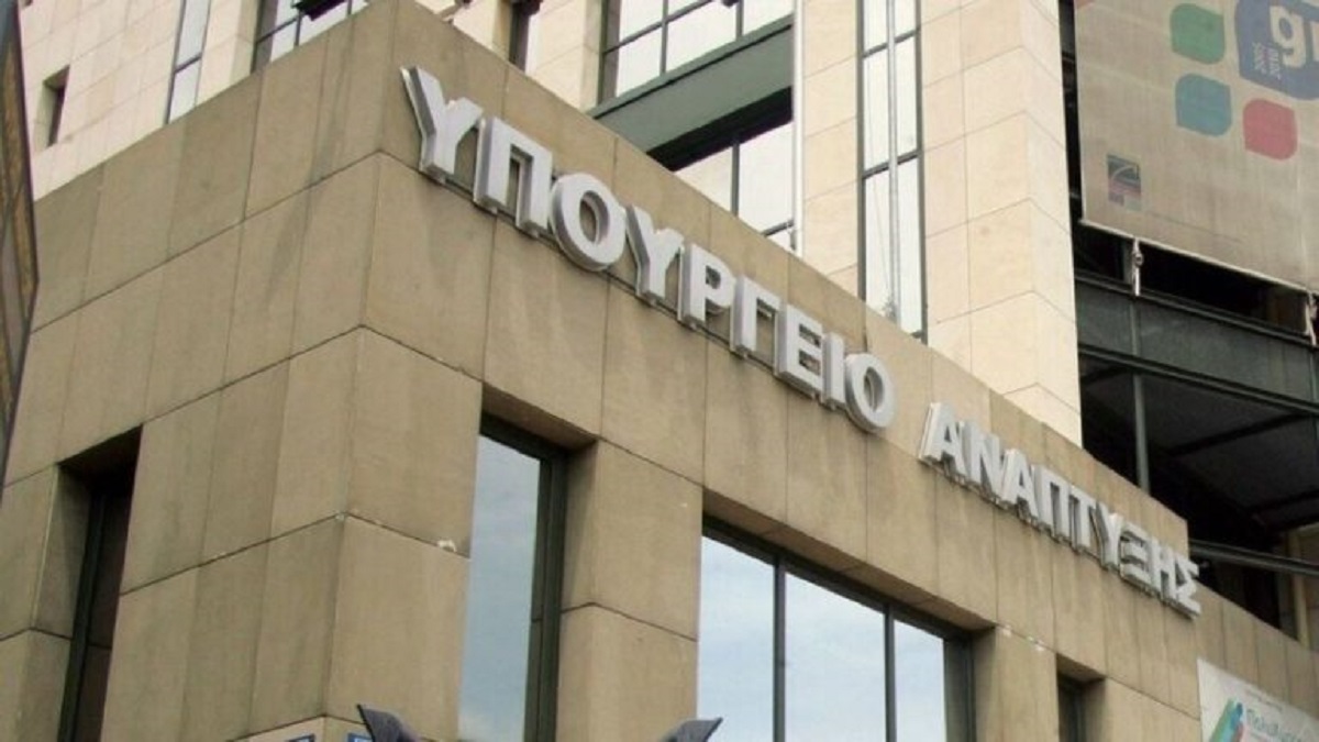 ΥΠΑΝ: «Πράσινο φως» για 5 μεγάλες επενδύσεις στον τουρισμό, την βιομηχανία και τις κατασκευές