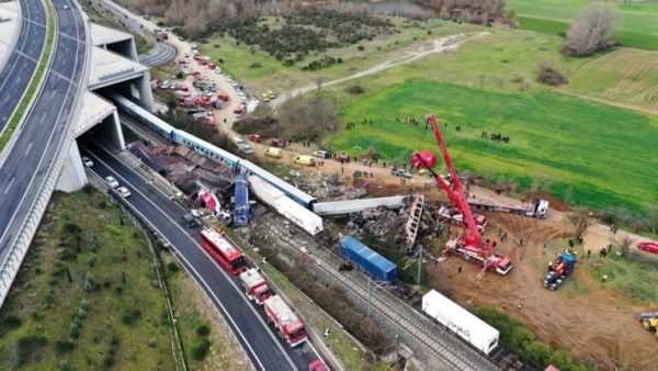 Τέμπη: Ελεύθερη αφέθηκε η τότε διευθύντρια της Διεύθυνσης Σιδηροδρομικών Μεταφορών μετά την απολογία της