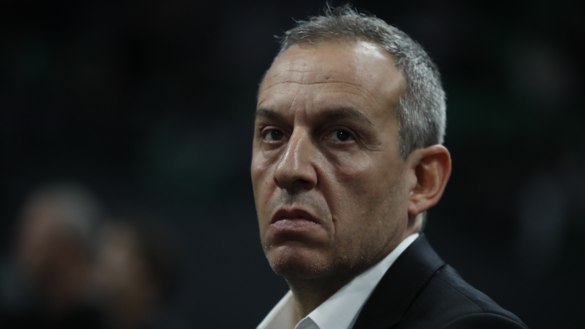 Tαλαιπωρία για την Μακάμπι: Αναβλήθηκε η πτήση της για Αθήνα