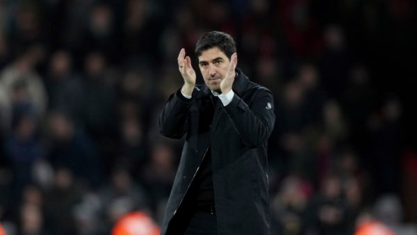 “Δένει” τον Ιραόλα η Μπόρνμουθ