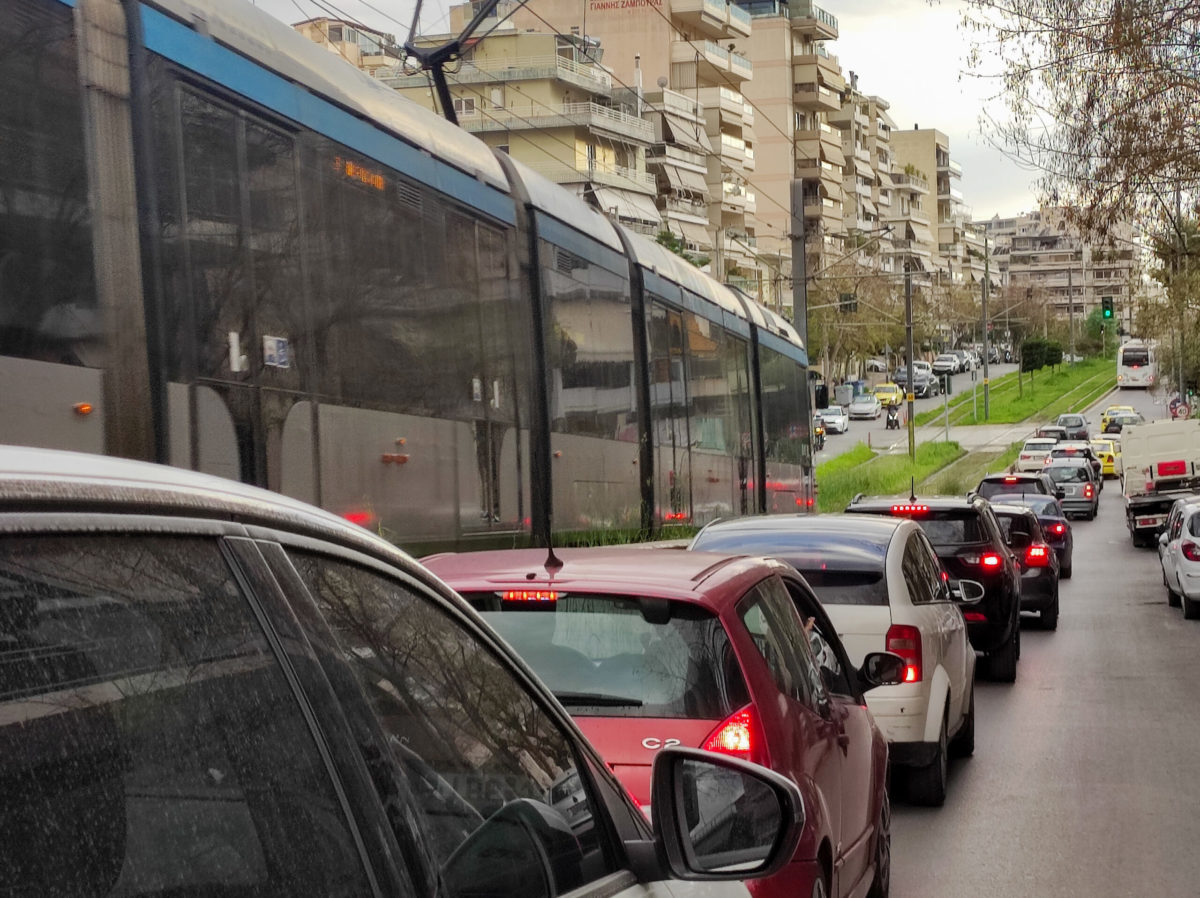 Πρωτομαγιά: 24ωρη απεργία στη Γραμμή του Τραμ