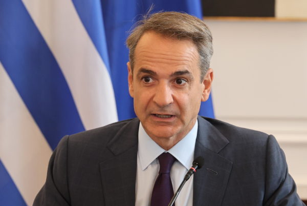 Κυρ. Μητσοτάκης: Όσοι εντοπιστούν με σοβαρό πρόβλημα από το «ΠΡΟΛΑΜΒΑΝΩ» θα έχουν δωρεάν ιατρική και φαρμακευτική αγωγή – Επιπλέον 2.000 προσωπικοί γιατροί