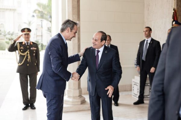 Συνάντηση Κ. Μητσοτάκη – Αλ Σίσι την Τετάρτη στο Μέγαρο Μαξίμου
