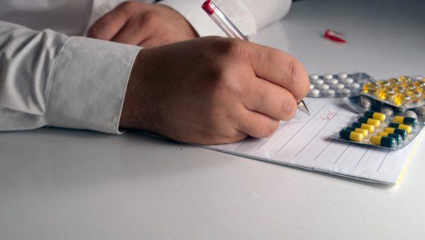 Μια στις τρεις συνταγές φαρμάκων ανεκτέλεστη λόγω κόστους