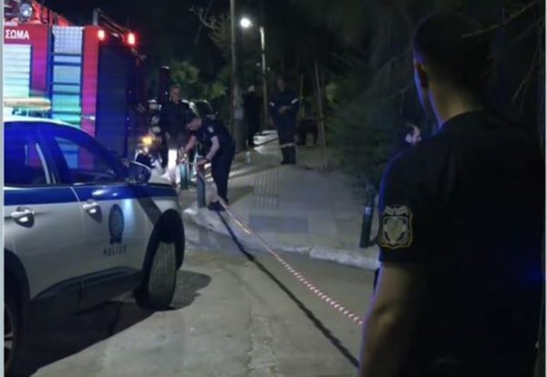 Ατύχημα η πιθανότερη εκδοχή των Αρχών για τον θάνατο του άντρα στο Μετς που απανθρακώθηκε