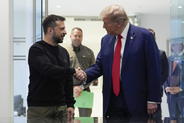 «Ο Τραμπ είχε μια παραγωγική συνομιλία με τον Ζελένσκι», λέει ο Λευκός Οίκος
