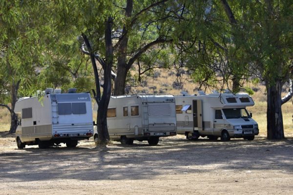 Συνάντηση για το θέμα που προέκυψε με τα τροχόσπιτα στο υπουργείο Τουρισμού