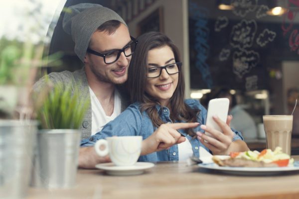 ΔΕΘ: Πώς γεμίζει το καλάθι της ΔΕΘ – Τα σενάρια των ελαφρύνσεων