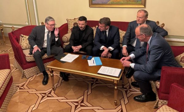 Ουκρανία: Ευρωπαίοι ηγέτες και Τραμπ συμφώνησαν για εκεχειρία 30 ημερών από τις 12 Μαΐου – Μαζικές κυρώσεις κατά της Μόσχας αν δεν συμμορφωθεί