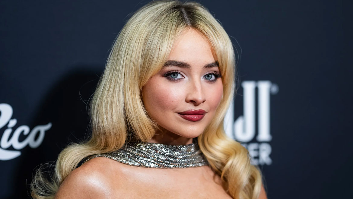 Sabrina Carpenter: Με διαφορετικό beauty look στη νέα της εμφάνιση