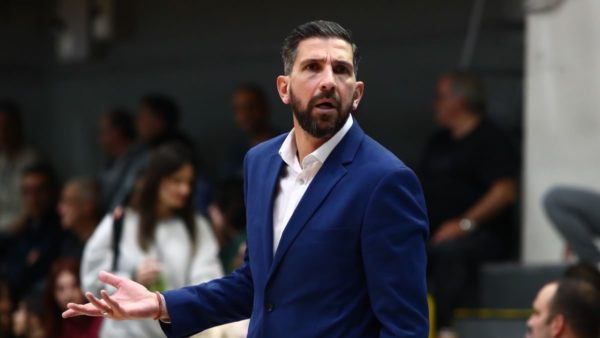 Μπατής: «Η παραμονή ανήκει στη διοίκηση, ευτυχισμένος που τα καταφέραμε»
