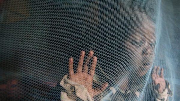 Πυρετός του μαύρου νερού: Η μυστηριώδης ασθένεια που σκοτώνει τα παιδιά της Ουγκάντα