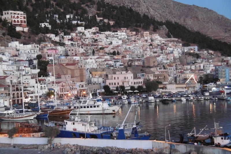 Κάλυμνος: Το νησί που «σκαρφάλωσε» ψηλά στον τουριστικό χάρτη και διατηρεί σεζόν 10 μηνών