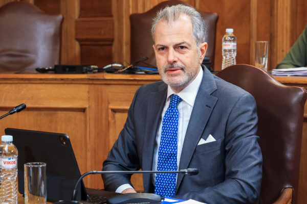 Γ. Παπαδόπουλος (πρόεδρος ΕΡΤ) σε Κλαυδία: Πολλά συγχαρητήρια, εμείς σε καμαρώσαμε αλλά όλος ο κόσμος σε θαύμασε
