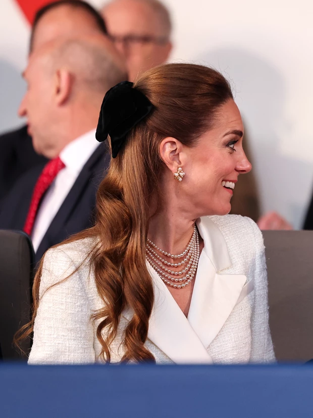 Kate Middleton: Αυτό είναι το αγαπημένο elegant αξεσουάρ που χρησιμοποιεί στα μαλλιά της