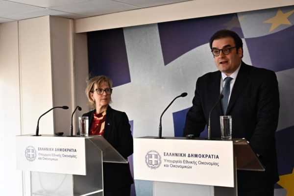 Τράπεζες: Καλπάζουν οι ψηφιακές πωλήσεις και φέρνουν έσοδα