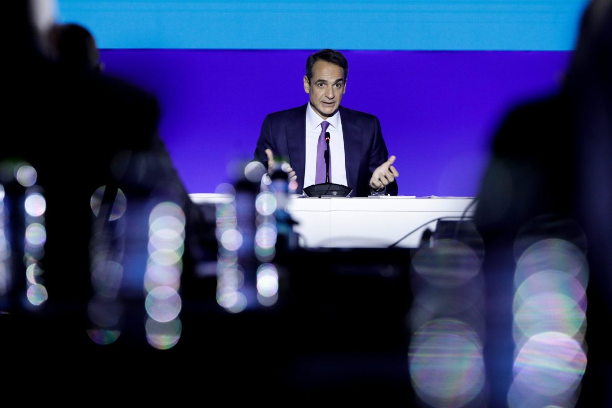 Ψηφιακή κάρτα: Τι αποκαλύπτει για τις… δύο όψεις της εργασίας