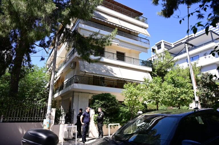 Χαϊδάρι: Ποινική δίωξη για ανθρωποκτονία από πρόθεση σε ήρεμη ψυχική κατάσταση στον μητροκτόνο – Πήρε προθεσμία για την Παρασκευή