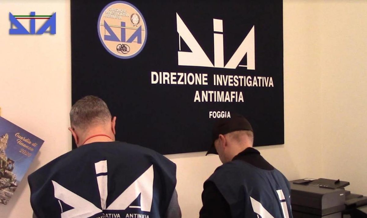 Η μαφία παραμερίζει αντιπαλότητες αναζητώντας συνεργασίες, αναφέρει έκθεση της σχετικής Ιταλικής διεύθυνσης ερευνών