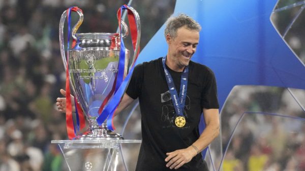 Συγκίνησε ο Ενρίκε: «Όταν αγαπάς έναν άνθρωπο είναι μαζί σου, η Χάνα τρέχει κάπου εδώ ανάμεσά μας»