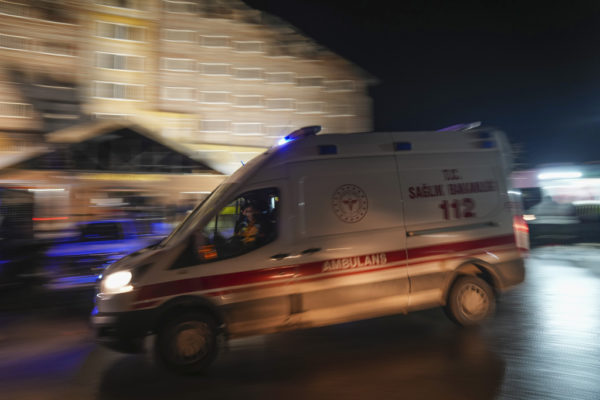 Σεισμός στην Τουρκία: Ένα 14χρονο παιδί έχασε τη ζωή του και 69 πολίτες τραυματίστηκαν