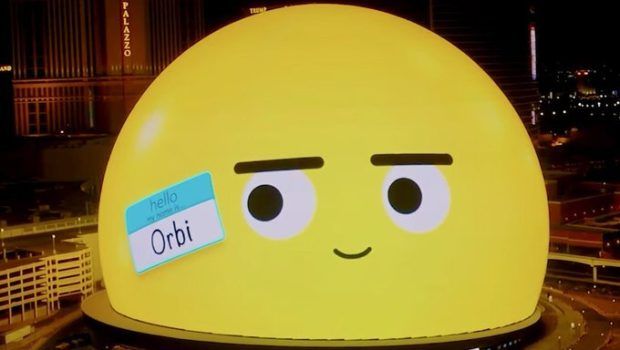 Το τεράστιο emoji που κοσμεί το Λας Βέγκας