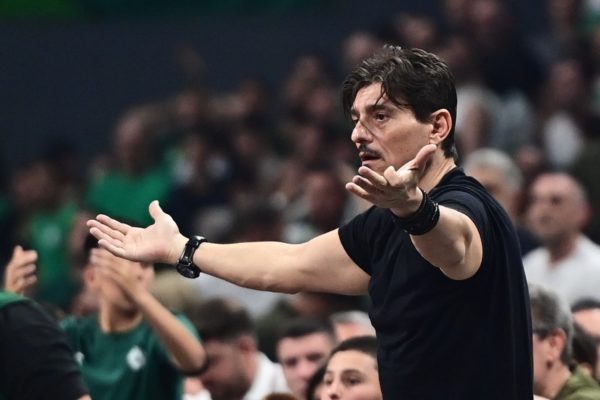Παρουσιάστηκε στο Α.Τ. Κηφισιάς ο Δημήτρης Γιαννακόπουλος