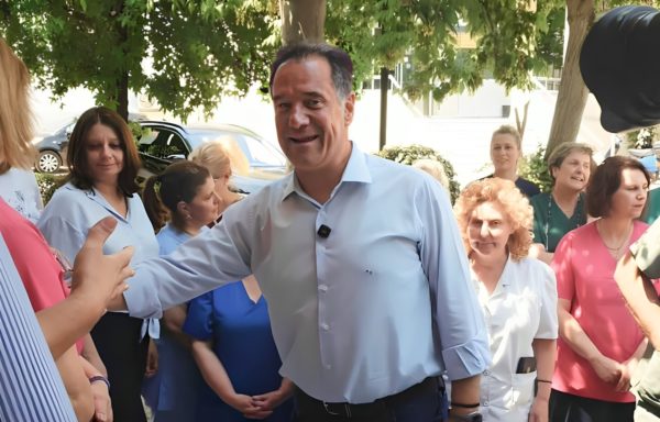 Το ΓΝΛ επισκέφθηκε ο Άδωνις Γεωργιάδης: «Οι Λαρισαίοι θα δουν τεράστια διαφορά στο νοσοκομείο» - Την άλλη βδομάδα η μετακίνηση των ΤΕΠ (φωτο – βίντεο)