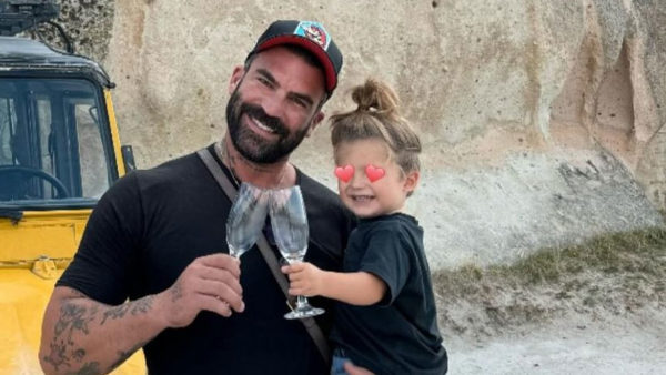 Δημήτρης Αλεξάνδρου: Πώς περνάει με τον γιο του, Πάρη στην Αθήνα – Βίντεο