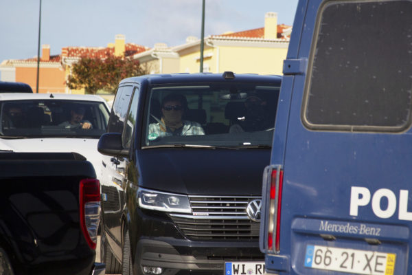 Γυναίκα επιτέθηκε με μαχαίρι σε περαστικούς στο Μόναχο – Την πυροβόλησε η αστυνομία και υπέκυψε αργότερα στο νοσοκομείο
