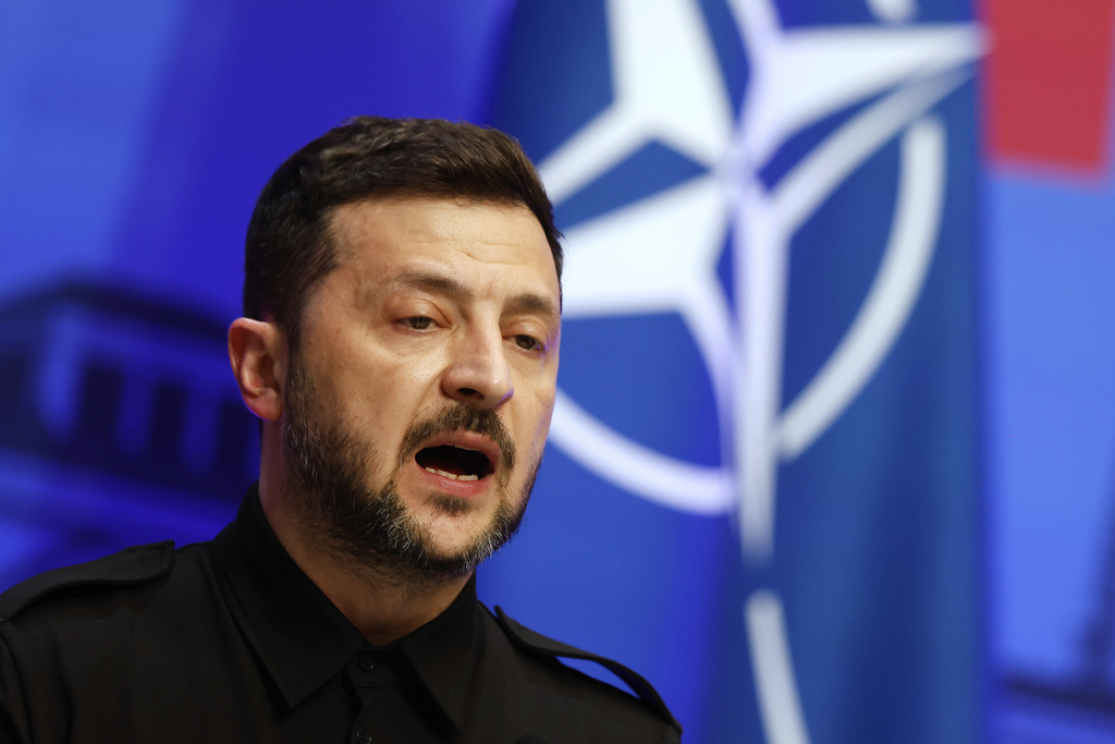 Ο Ζελένσκι κατηγορεί τη Ρωσία ότι παίζει «βρώμικο και πολιτικό» παιχνίδι γύρω από την ανταλλαγή αιχμαλώτων