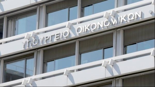 Σπάνιες γαίες: Οι περιορισμοί της Κίνας στις εξαγωγές προκαλούν κρίσεις – SOS από τις αυτοκινητοβιομηχανίες