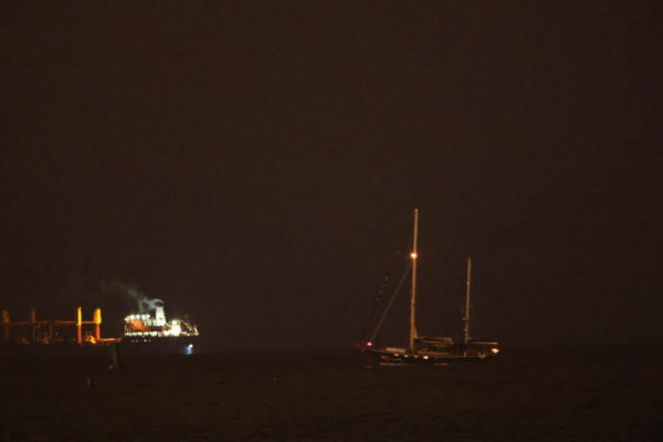 Ισραήλ: Έφτασε στο λιμάνι Ασντόντ το ιστιοφόρο Madleen, που κατευθυνόταν στη Γάζα και συνελήφθη από τον στρατό