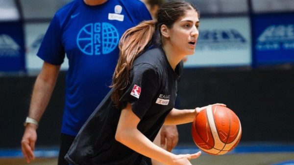 Ιωάννα Χατζηλεοντή: «Μπαμπά, πετάω»