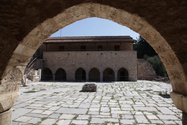 ΥΠΠΟ: Η Μονή Δαφνίου θωρακίζεται με σύγχρονο σύστημα πυρασφάλειας